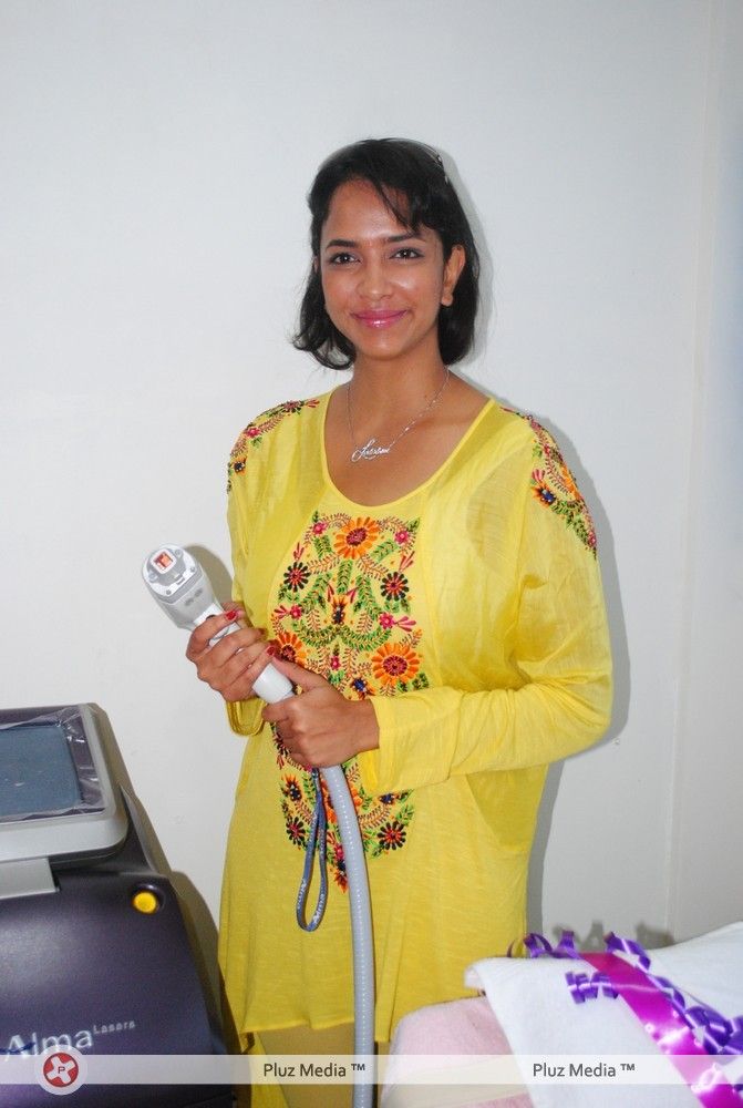 Lakshmi Prasanna Manchu at Livlife Hospitals - Pictures | Picture 120506
